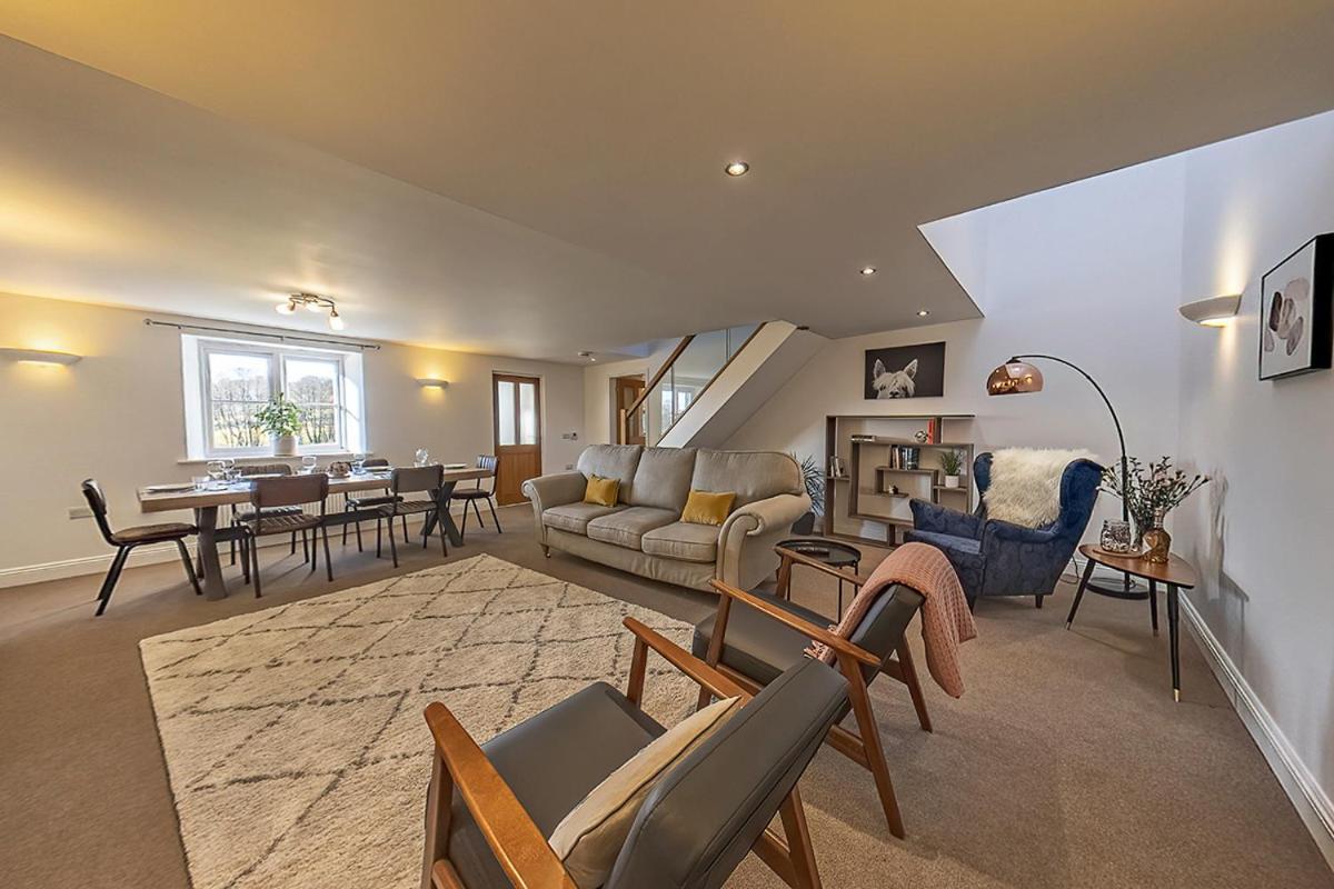 3 Bedroom Barn Conversion With Hot Tub-Garden View - Ty Cerrig Barn Corwen Exterior foto
